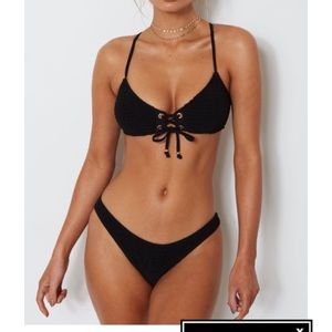 White Fox Boutique Zulu black bikini bottoms NWT